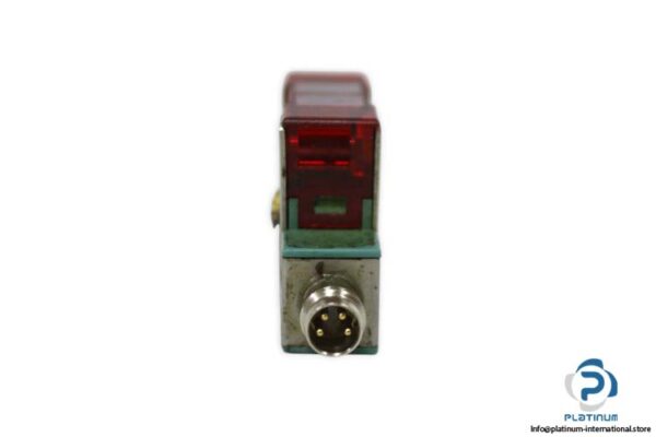 sick-WE170-P430-photoelectric-retro-reflective-sensor-(used)-2