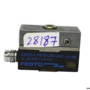 festo-SMTO-1-PS-S-LED-24C-proximity-sensor-with-base-(used)-1