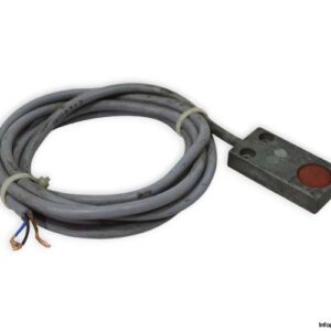 ZS-00154-proximity-switch-(used)