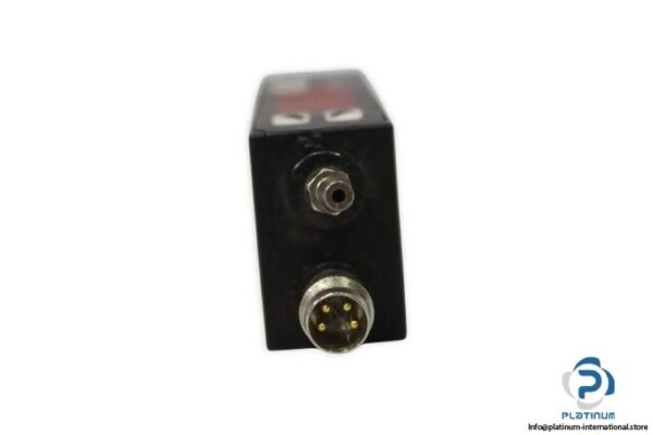 rexroth-0821100069-pressure-switch-(used)-1