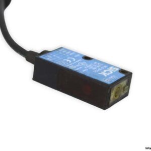 sick-WL9-2P121-photoelectric-retro-reflective-sensor-(used)-1