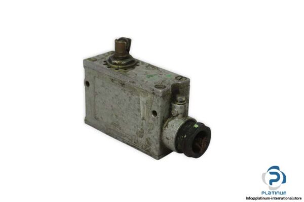 robotron-AF1.E1_1-micro-switch-(used)