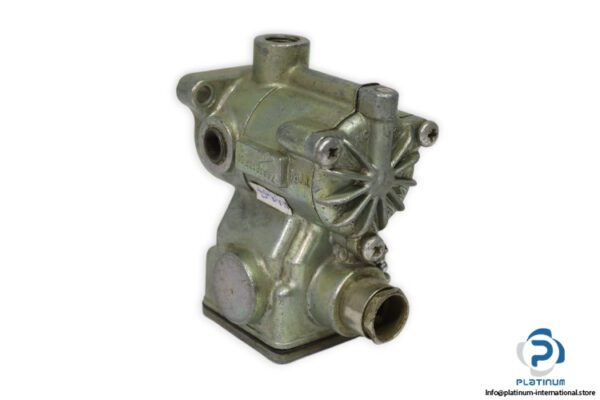 maxam-74A1213F01-pilot-valve-(used)-1