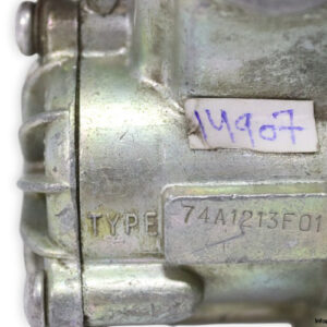 maxam-74A1213F01-pilot-valve-(used)-2