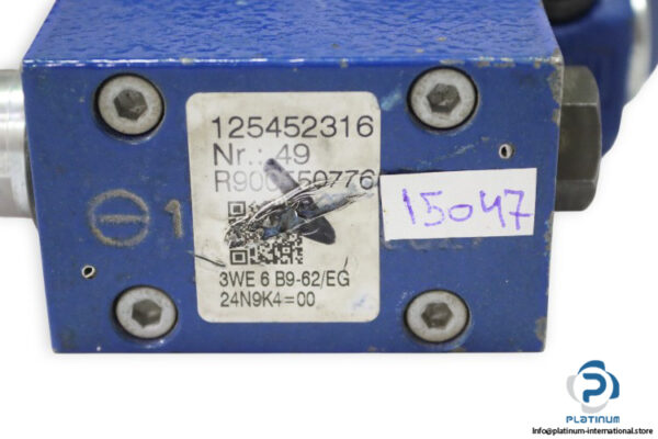rexroth-R900550776-directional-control-valve-(used)-1