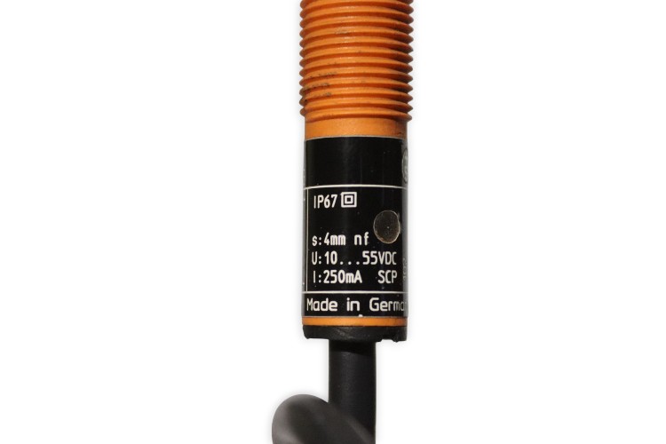ifm-IF5345-inductive-sensor-(used)-4