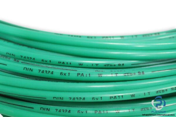 TRN-6_4-VERDE-nylon-hose-(new)-1