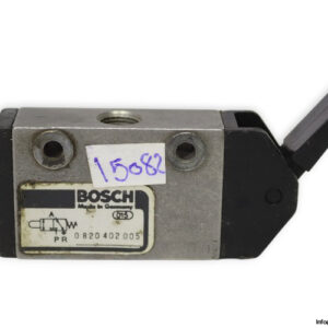 bosch-0-820-402-005-directional-valve-used-hand-1