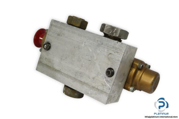 versa-VIZ-3711-LOVB-lockout-valve-used-2