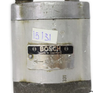 bosch-0510-110-300-gear-pump-used-1