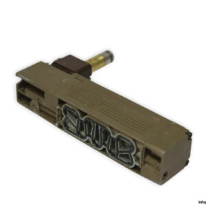 joucomatic-54090001-pneumatic-valve-used-2