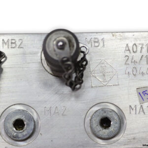 A0710-0-manifold-block-used-1