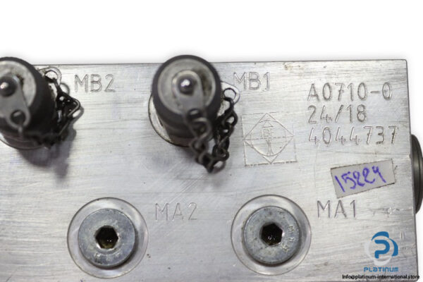 A0710-0-manifold-block-used-1