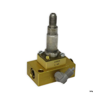 E131F26-solenoid-valve-used