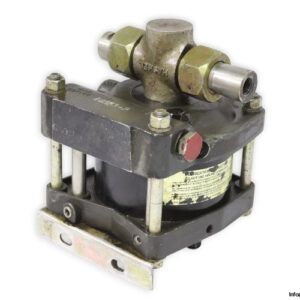 haskel-AW-35-air-driven-fluid-pump-used-2