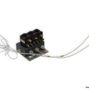 burkert-SYST-0117-3XDN1-2-011_95-solenoid-valve-block-used
