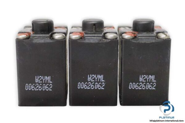 burkert-SYST-0117-3XDN1-2-011_95-solenoid-valve-block-used-2