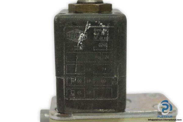 herion-80208-50-single-solenoid-valve-used-3