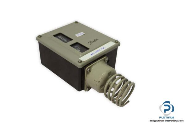 danfoss-RT-103-thermostat-used