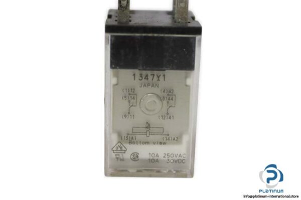 omron-MY2IN-(S)-1347Y1-plug-in-power-relay-(used)-3