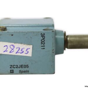 telemecanique-ZC2JE05-limit-switch-head-(used)-1