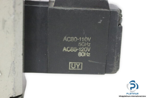 smc-VP742R-single-solenoid-valve-(used)-2