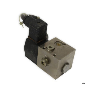 smc-VS3115-single-solenoid-valve-(used)-1