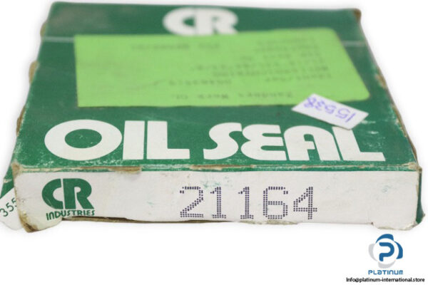 cr-21164-oil-seal-(new)-(carton)-3