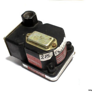 barksdale-D1T-A150SS-diaphragm-differential-pressure-switch