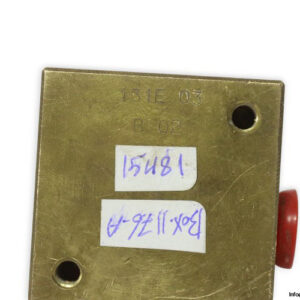 lucifer-131E-03-solenoid-valve-used-withoutcoil-1