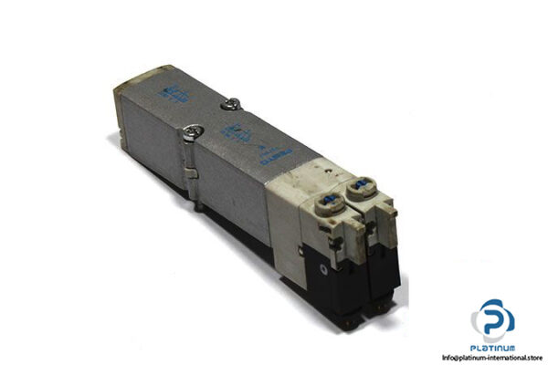 festo-537957-double-solenoid-valve