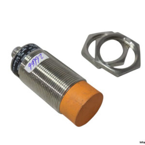 ifm-D45127-inductive-proximity-sensor-(used)