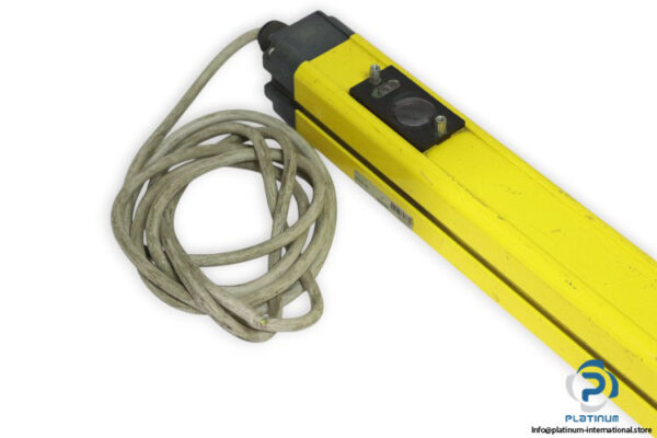 leuze-electronic-RT43_RR43-transmitter_receiver-(used)-1