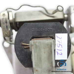 31544-507-carbon-brush-holder-(new)-1