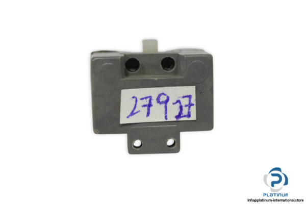 cema-090MI-11-foot-switch-(used)-1