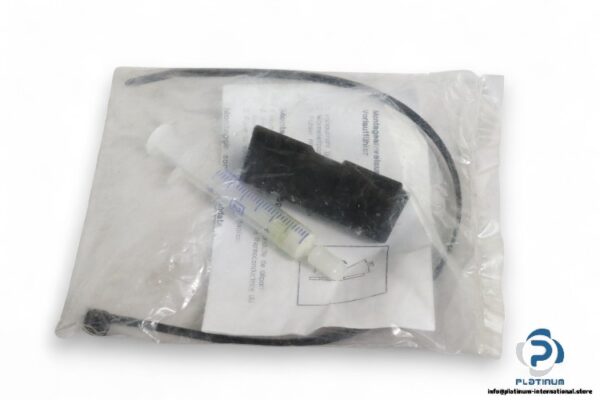 99-679-053-flow-sensor-(new)-1