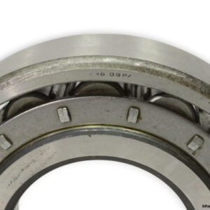 skf-NU-304-cylindrical-roller-bearing-used-1