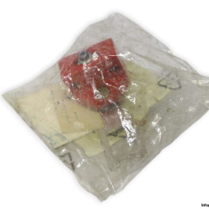 telemecanique-XCSZ03-pivoting-actuator(new)