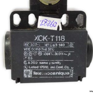 telemecanique-XCK-T118-limit-switch-(used)-1