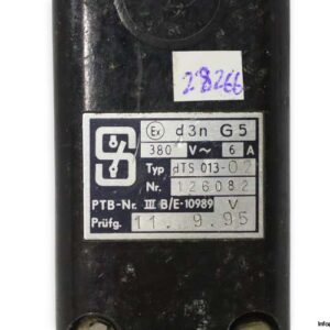 DTS-013-02-limit-switch-(used)-1