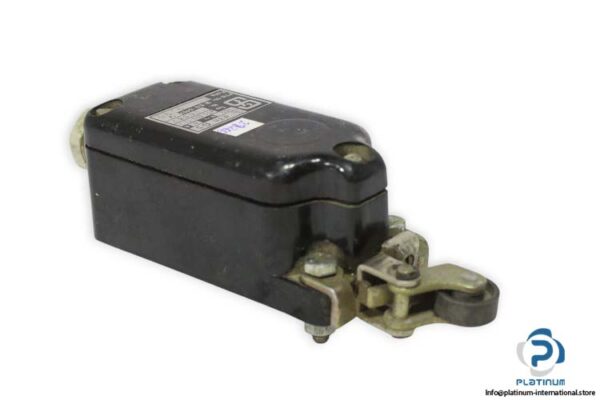 DTS-013-02-limit-switch-(used)-2