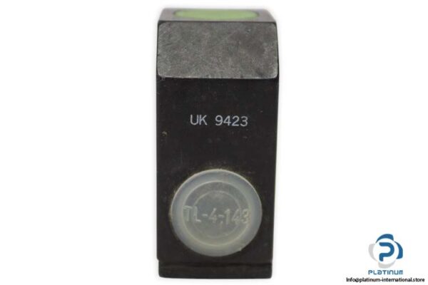 honeywell-922FS5-B9P-LA-inductive-sensor-(new)-1