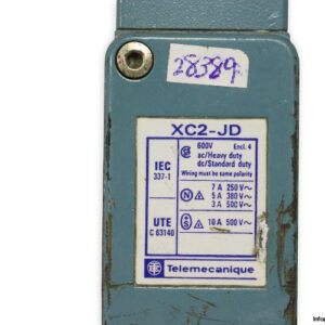 telemecanique-XC2-JD-limit-switch-(Used)-3