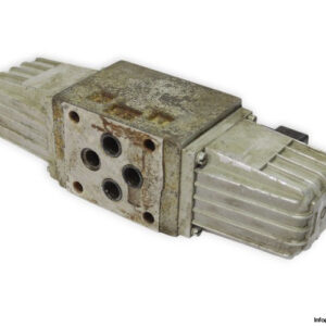 hydromatic-D4S2_15P_B4-solenoid-operated-directional-valve-(used)-1