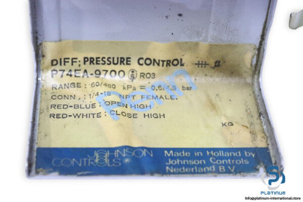 johnson-controls-P74EA-9700-differential-pressure-control-switch-(used)-2