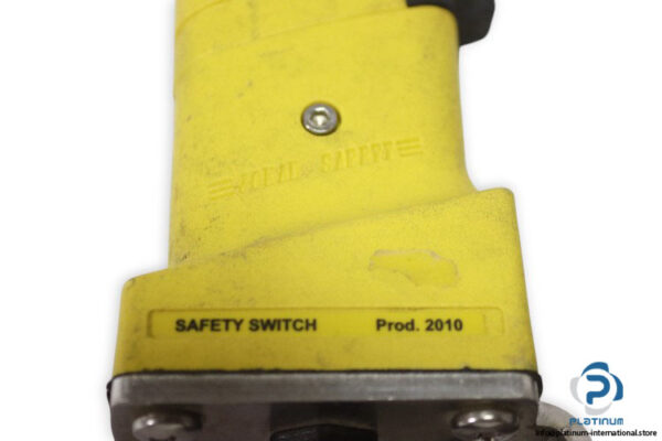 jokab-safety-JSHD4-3-three-position-handheld-device-(used)-2