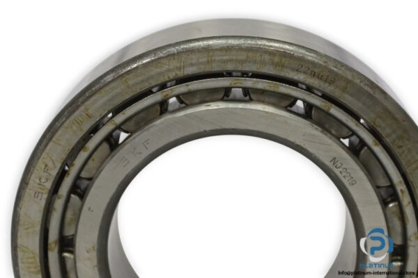 skf-NJ-2219-cylindrical-roller-bearing-used-1