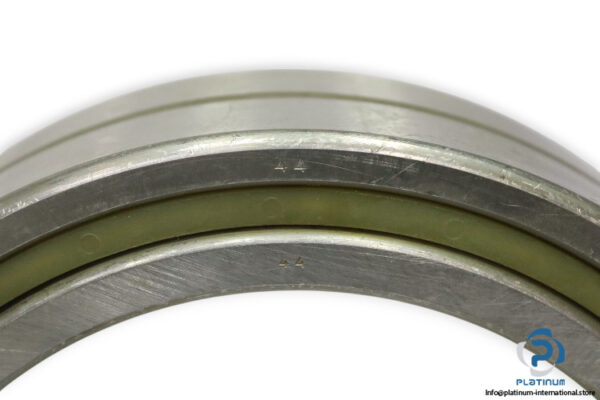 dkfddr-NU-4928-needle-roller-bearing-new-3