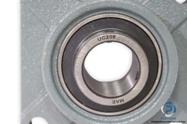 madler-UCF-206-four-bolt-square-flange-unit-new-carton-1