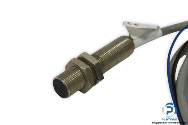 balluff-bes-m12mi-poc40b-bv02-inductive-proximity-switch(used)-1